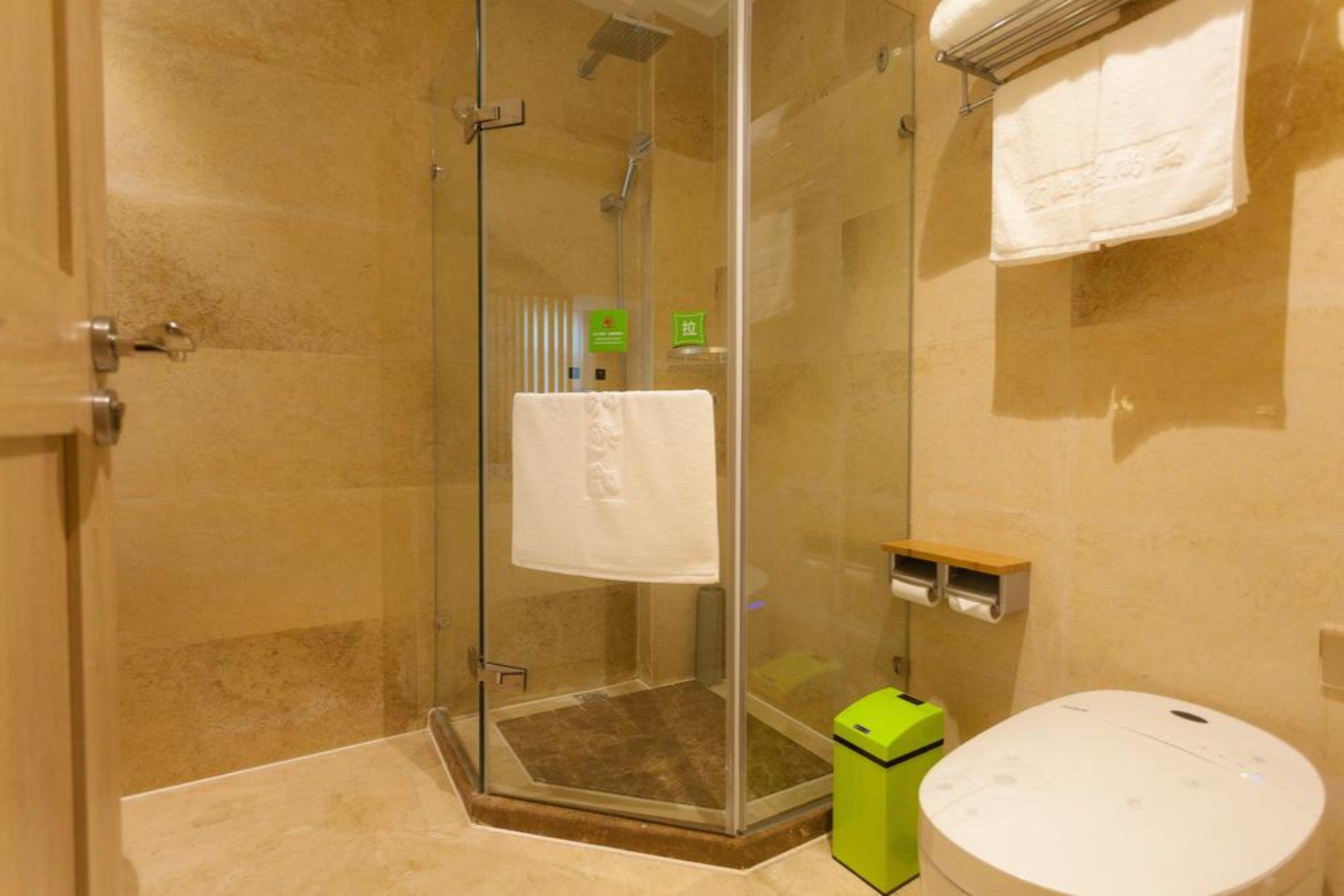 Отель Ibis Styles Nantong Development Zone Shimao Plaza Экстерьер фото