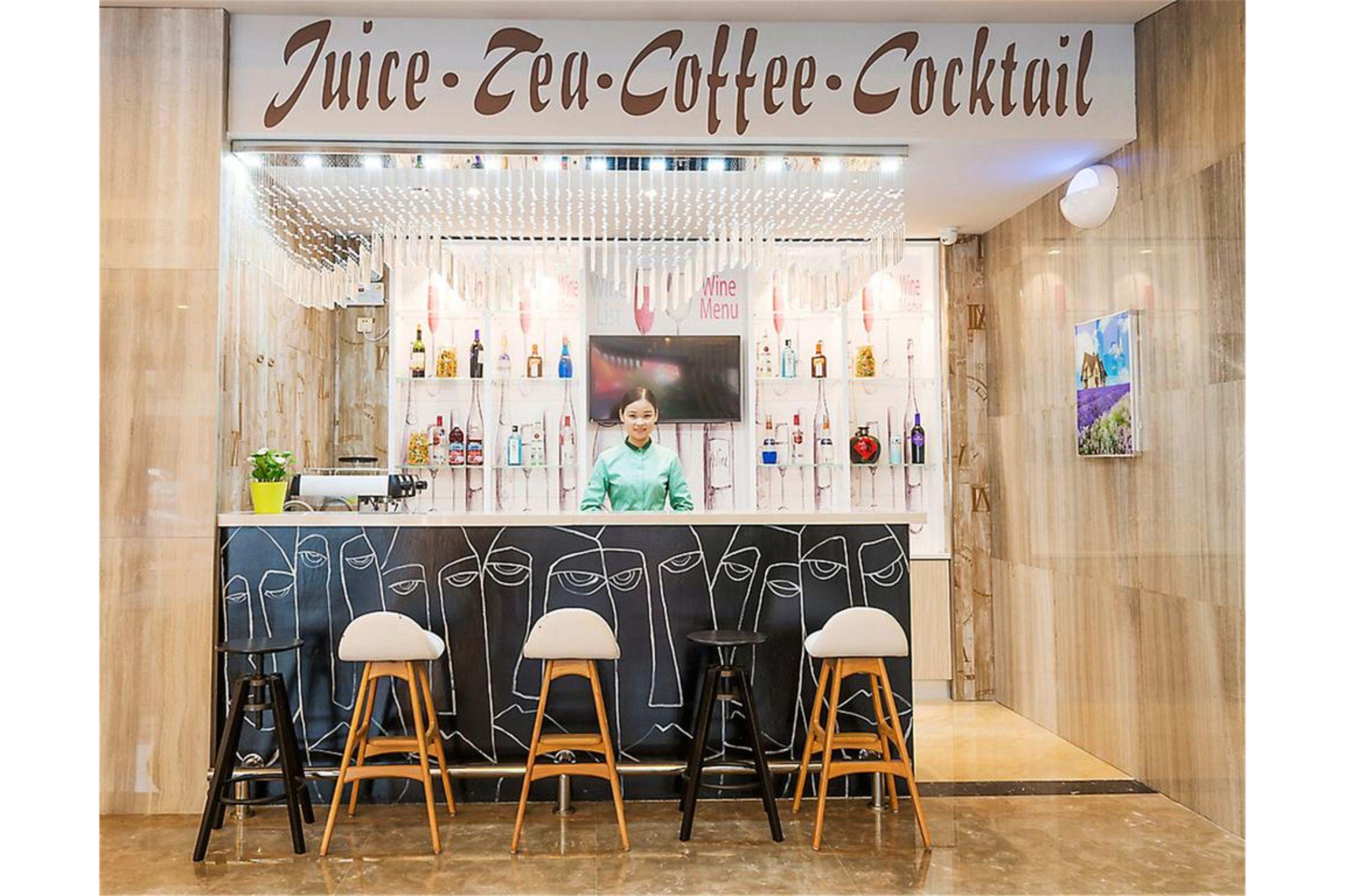 Отель Ibis Styles Nantong Development Zone Shimao Plaza Экстерьер фото